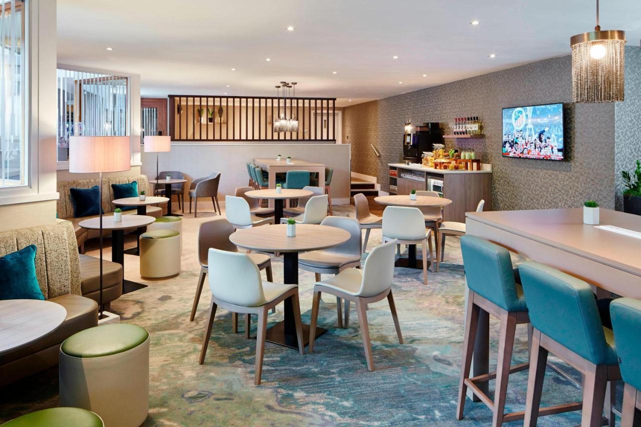 Manchester Airport Marriott Hotel Hale  Exterior foto